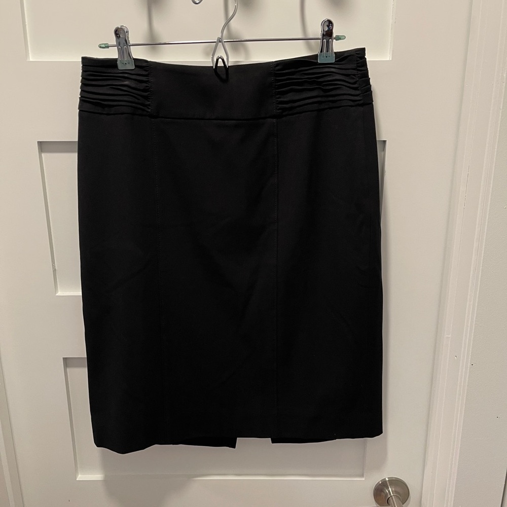 Black skirt with flirty red lining